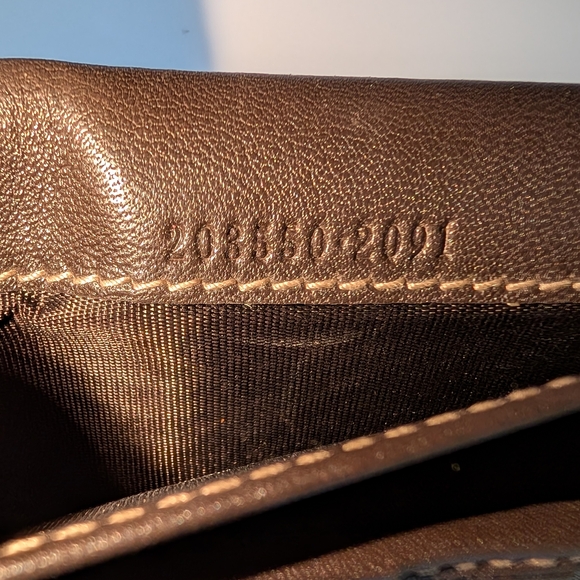 Gucci GG Vintage Brown Monogram Long Wallet with Gold Heart Snap - Picture 10 of 12